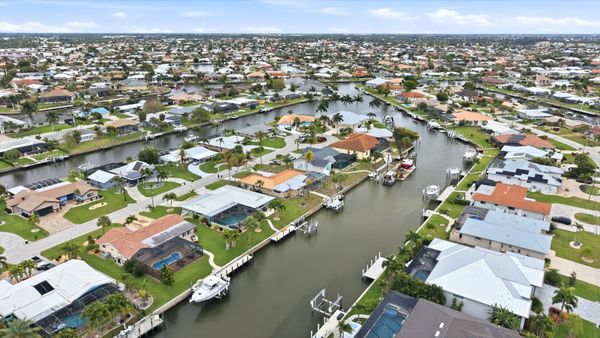 Beautiful 3 bedroom, 3 bathroom waterfront home with private pool in Punta Gorda, FL