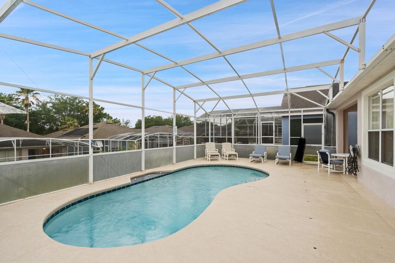 Pool Lounging / Seating