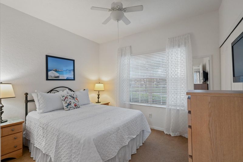 Queen Bedroom 2 23" TV