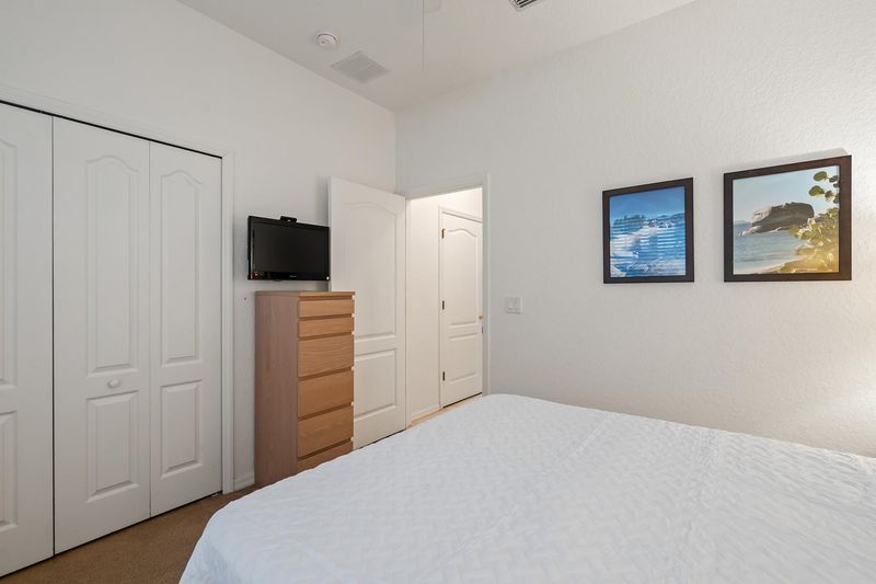 Queen Bedroom 2 23" TV