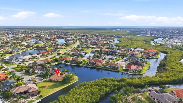 Beautiful 3 bedroom, 2 bathroom waterfront home with private pool in Punta Gorda, FL
