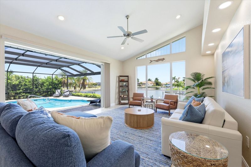 Beautiful 3 bedroom, 2 bathroom waterfront home with private pool in Punta Gorda, FL
