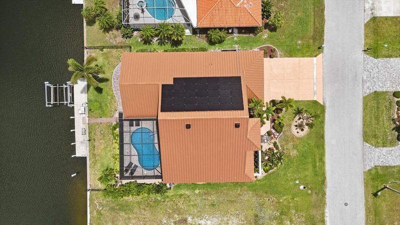 Beautiful 3 bedroom, 2 bathroom waterfront home with private pool in Punta Gorda, FL