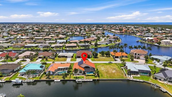 Beautiful 3 bedroom, 2 bathroom waterfront home with private pool in Punta Gorda, FL