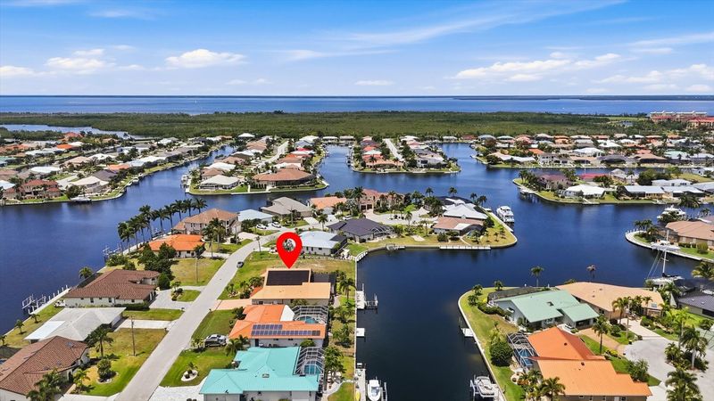 Beautiful 3 bedroom, 2 bathroom waterfront home with private pool in Punta Gorda, FL