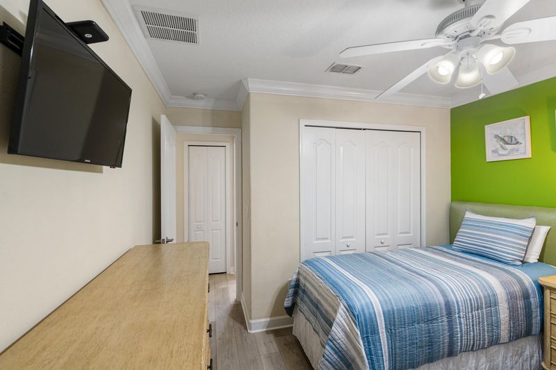 Two Twins Bedroom 5 Upstairs 28" TV