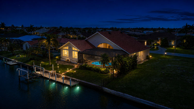 Beautiful 3 bedroom, 2 bathroom waterfront home with private pool in Punta Gorda, FL