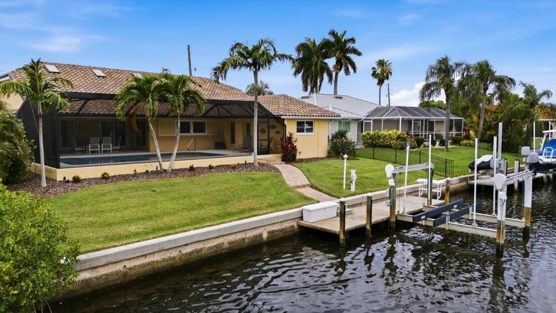Gorgeous 4 bedroom, 2 bathroom waterfront home with private pool in Punta Gorda, FL