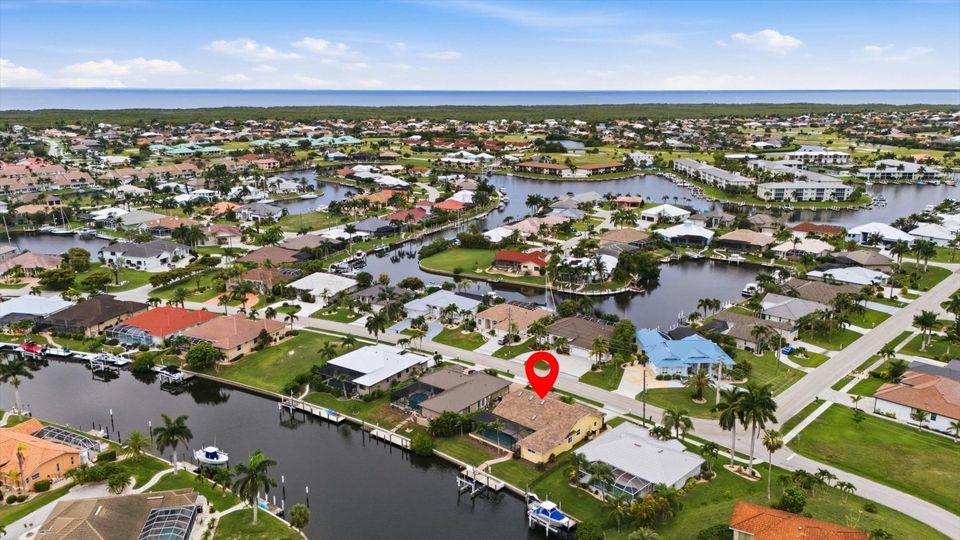 Gorgeous 4 bedroom, 2 bathroom waterfront home with private pool in Punta Gorda, FL