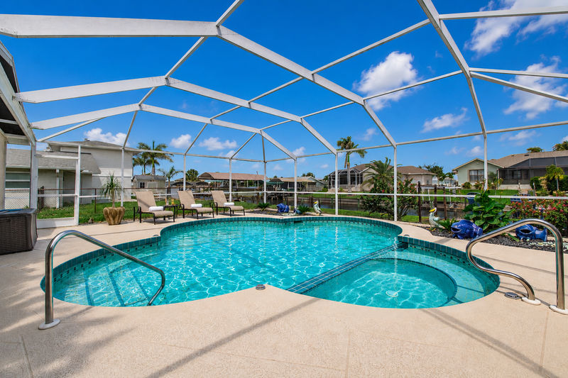 Sparkling pool overlooking the canal. Pool size: 23' x 12' x 5.5'
