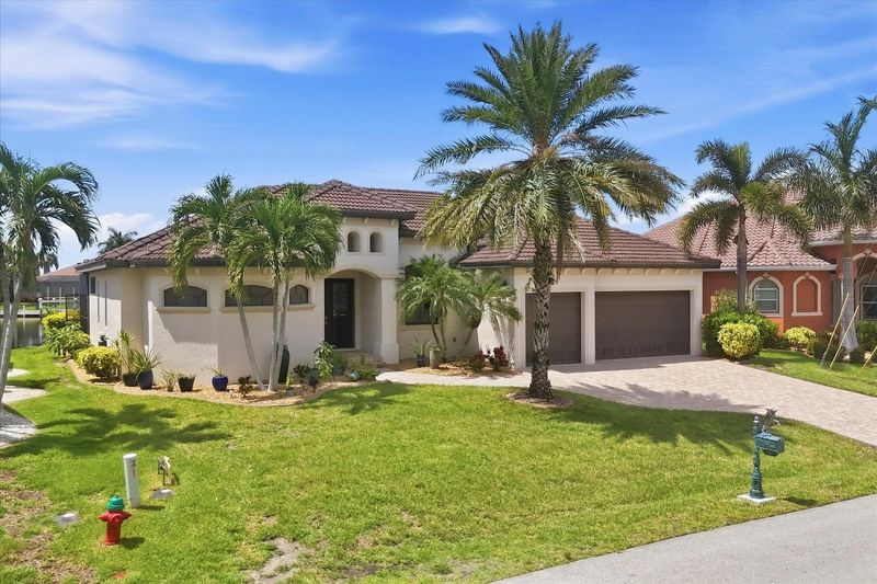Gorgeous 3-bedroom, 3-bathroom waterfront home with private pool in Punta Gorda, FL