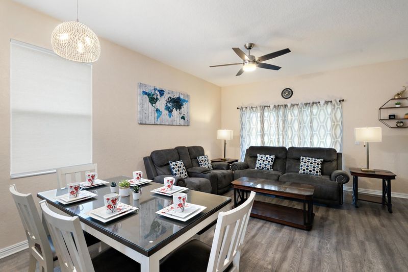 Living / Dining
