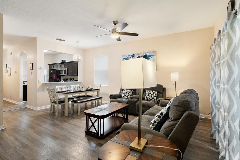 Living / Dining