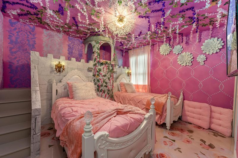 Two Twins Bedroom 8 Upstairs Shared Bathroom 50" Roku TV
Princess Theme