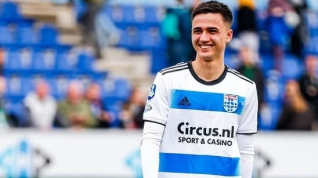 Image of: 9 Cara Eliano Reijnders Tertawakan Rumor Liga Malaysia!
