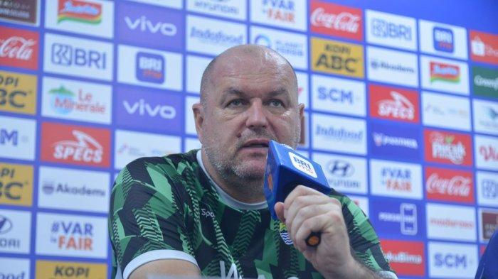 6 Alasan Kenapa Pesta Juara Persib Tertunda: Bojan Hodak Santai