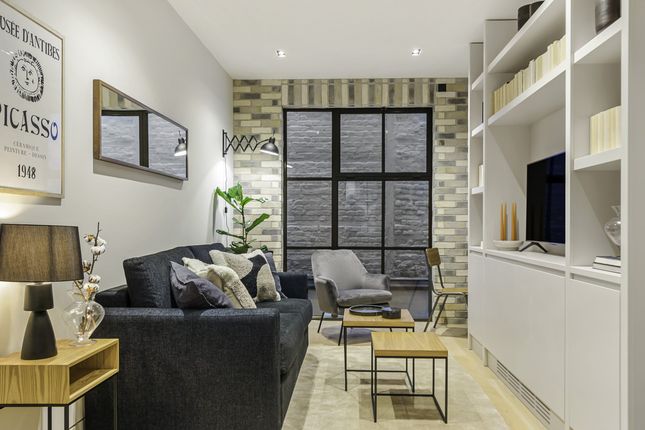 Arc 20 Kings Mews III