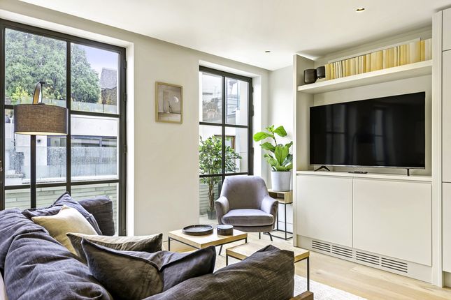 Arc 20 Kings Mews VI