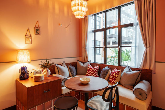 Hometel Chiswick Apartments