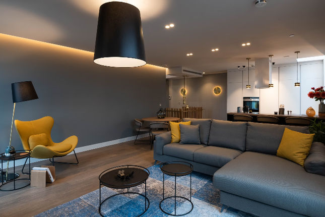 Urban Rest 2 Bedroom Duplex
