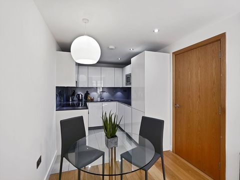 Cambric Apartments — photo 14
