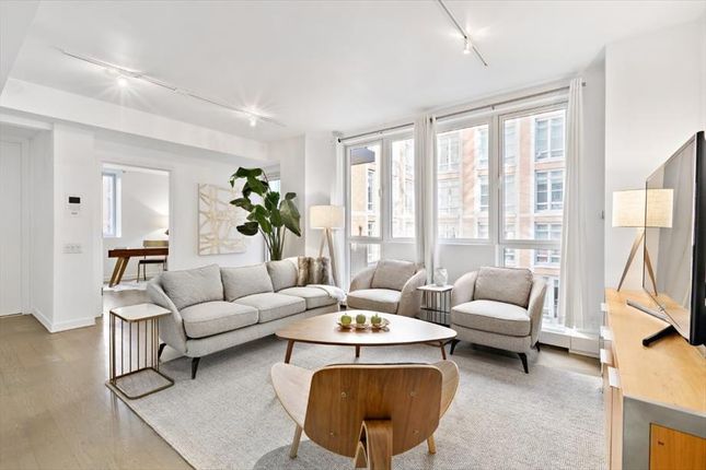 GLS Renwick Suites