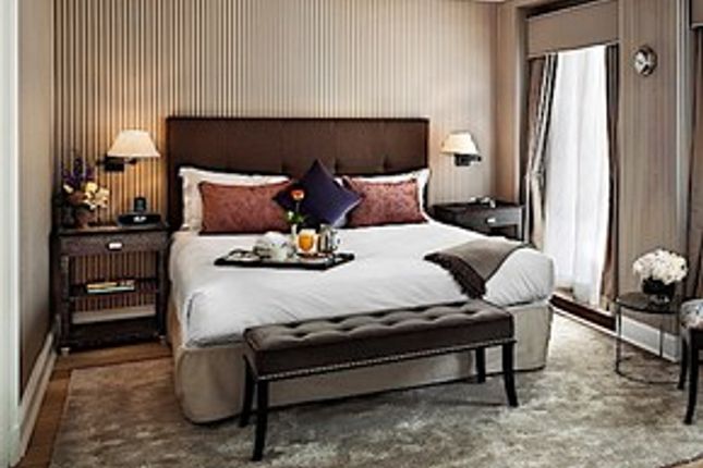 Athenee Hotel