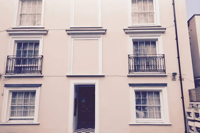 Wellington Road Apartments