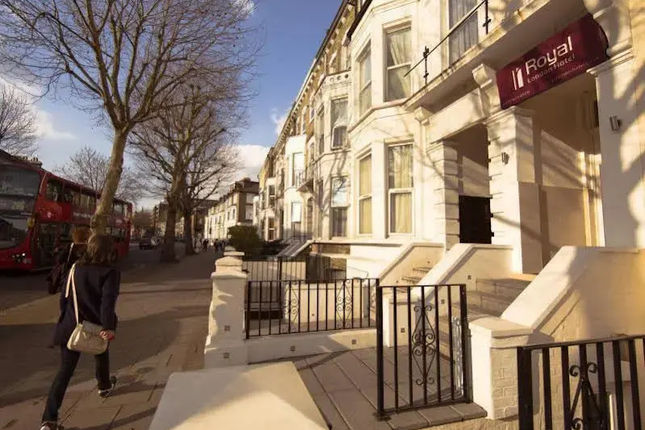 Royal London Apartments