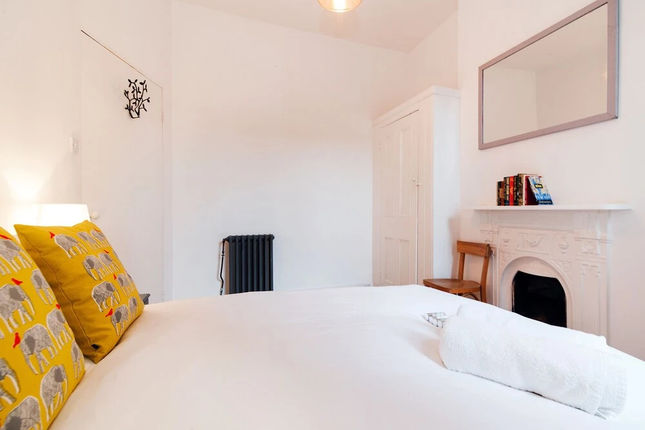 The Kensal Green Garden Apartment – GG