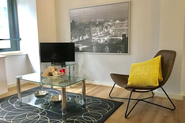 Liverpool St. Apartment – City Stay London