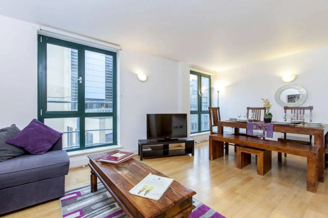 Club Living – Tower Hill Apartments