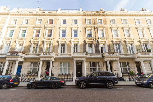 1 Palace Gardens
