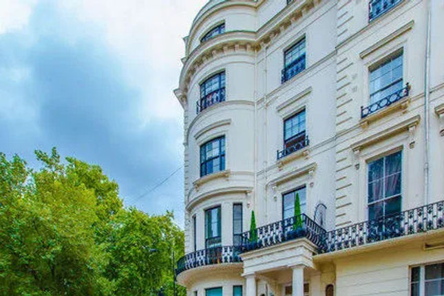 City Pads Hyde Park