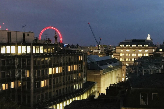 Piccadilly Circus – London Regent Apartments