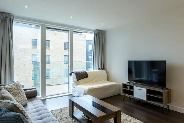 Blissful one bed Near the River