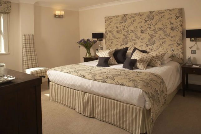 Beaufort House – Knightsbridge