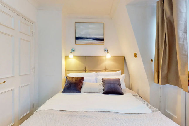 Park Lane Apartments – Clarges St