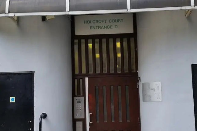 51 Holcroft Court