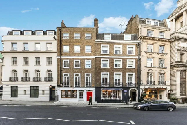 10 Curzon Street Apartments by Mansley