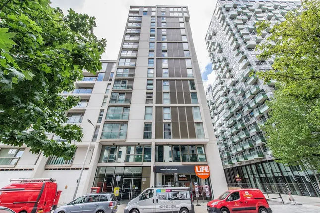 MOLIA Canary Wharf