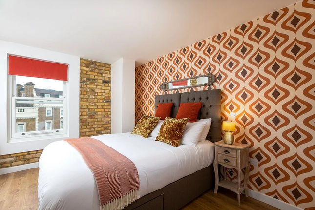Kew Bridge Apartments (Peymans)