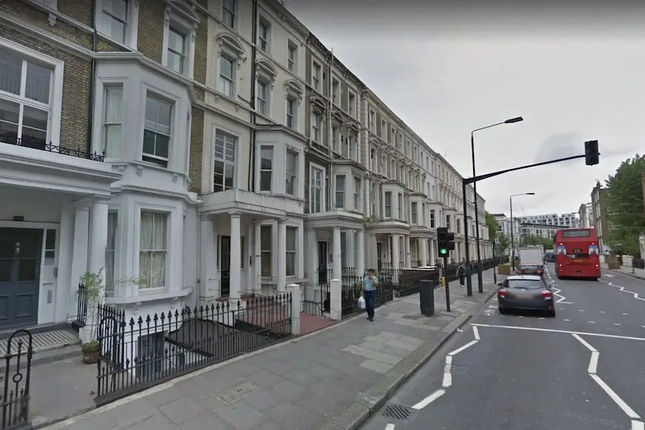Philbeach Balcony- 2bed flat in Earls Ct