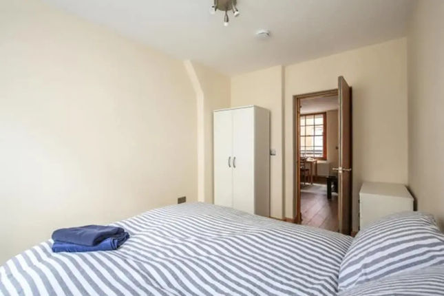 Eson2 – The Martlett Court Residence I