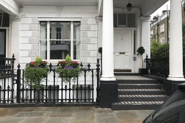 Luxury Kensington Apartment W8