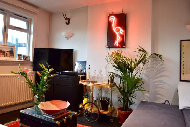 2 Bedroom Apartment In Belsize Park