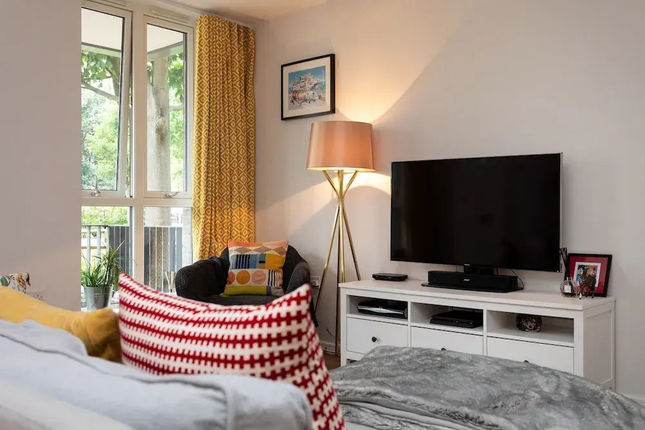 2 Bedroom East London Flat