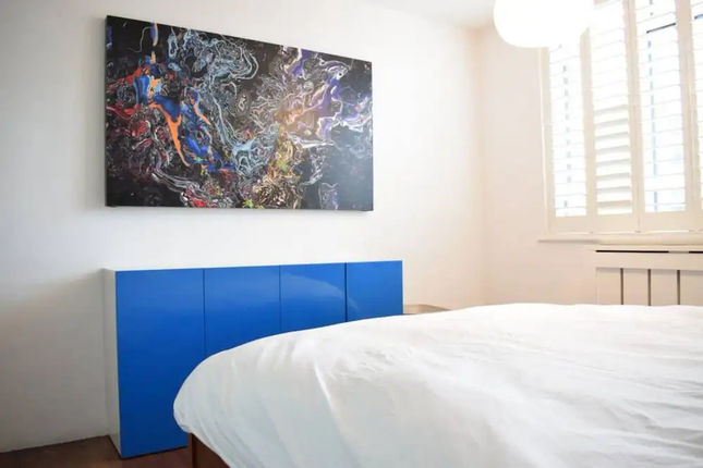 2 Bedroom Apartment Sleeps 4 in Clerkenwell