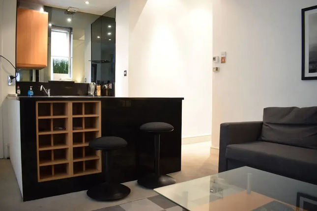 1 Bedroom Apartment With Outdoor Area in Chelsea