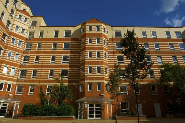Stamford Street Apartments